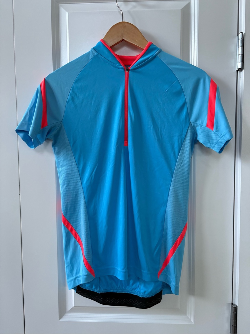 Cycling Jersey Women’s Furlano Medium Light Blue with Coral Accents